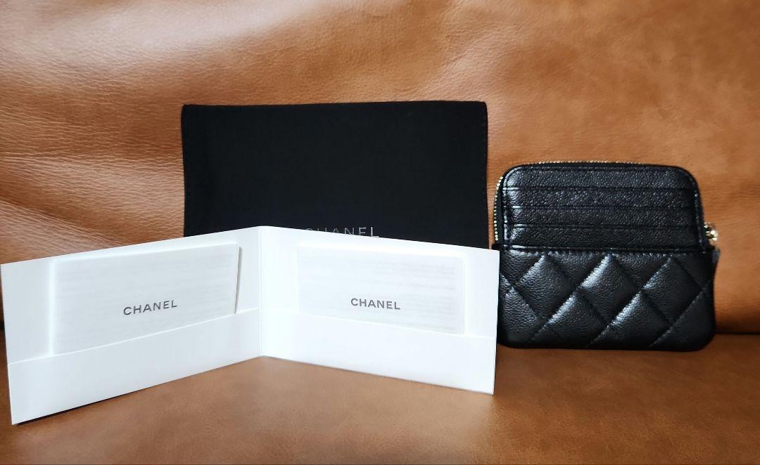 CHANELマトラッセ　クラシックジップコンインパース　フラグメントケース
