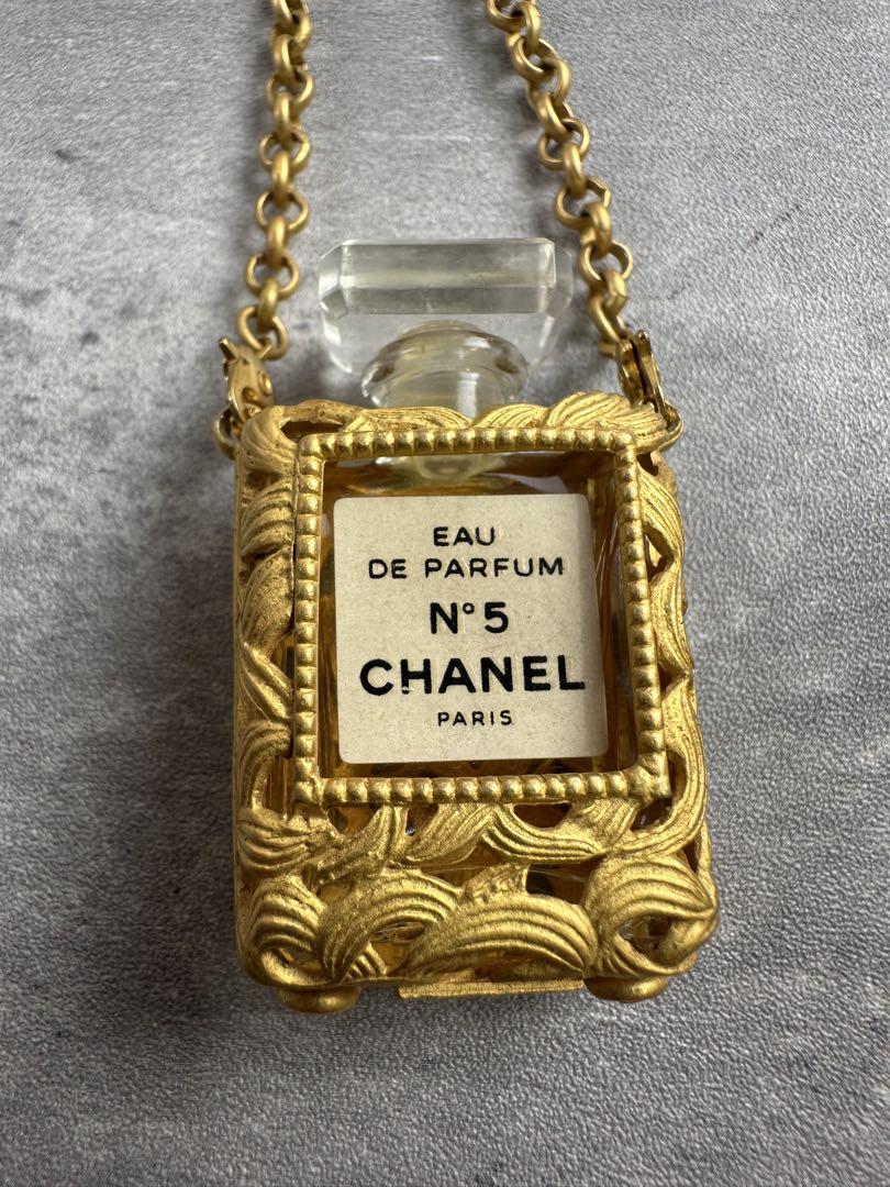 Aya商品です。CHANEL 香水ネックレス 5603000068688707_01_6282.jpeg