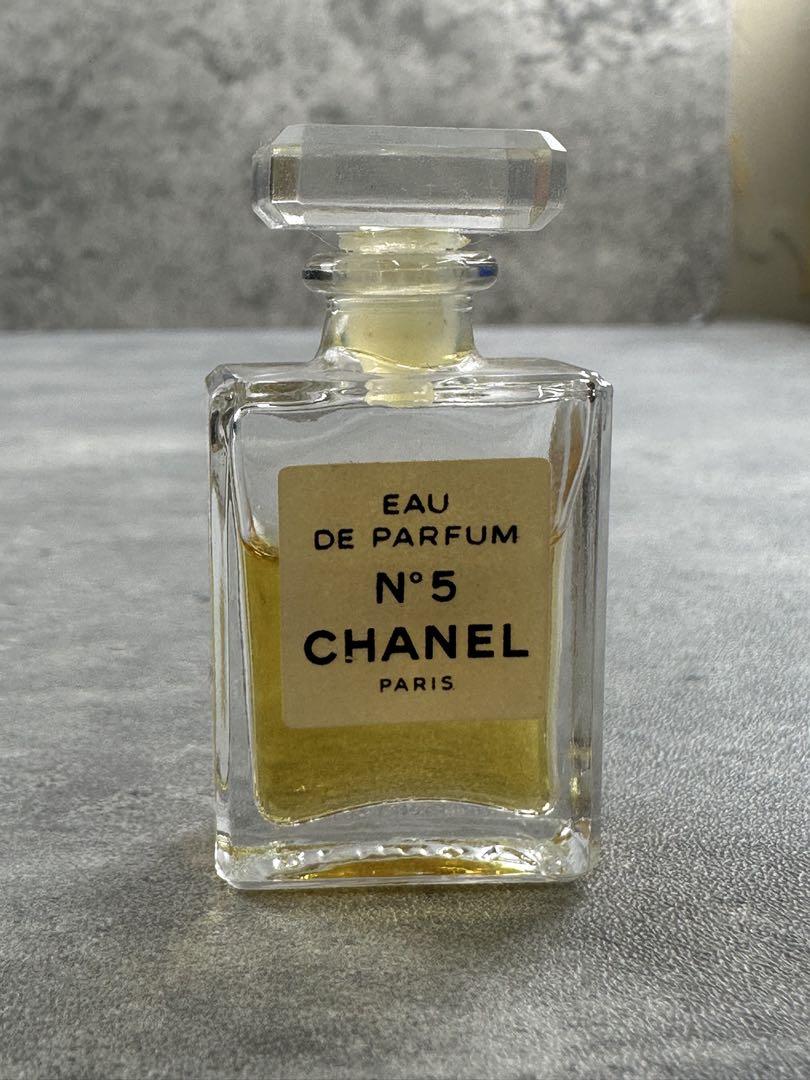 Aya商品です。CHANEL 香水ネックレス 5603000068688707_01_6282.jpeg