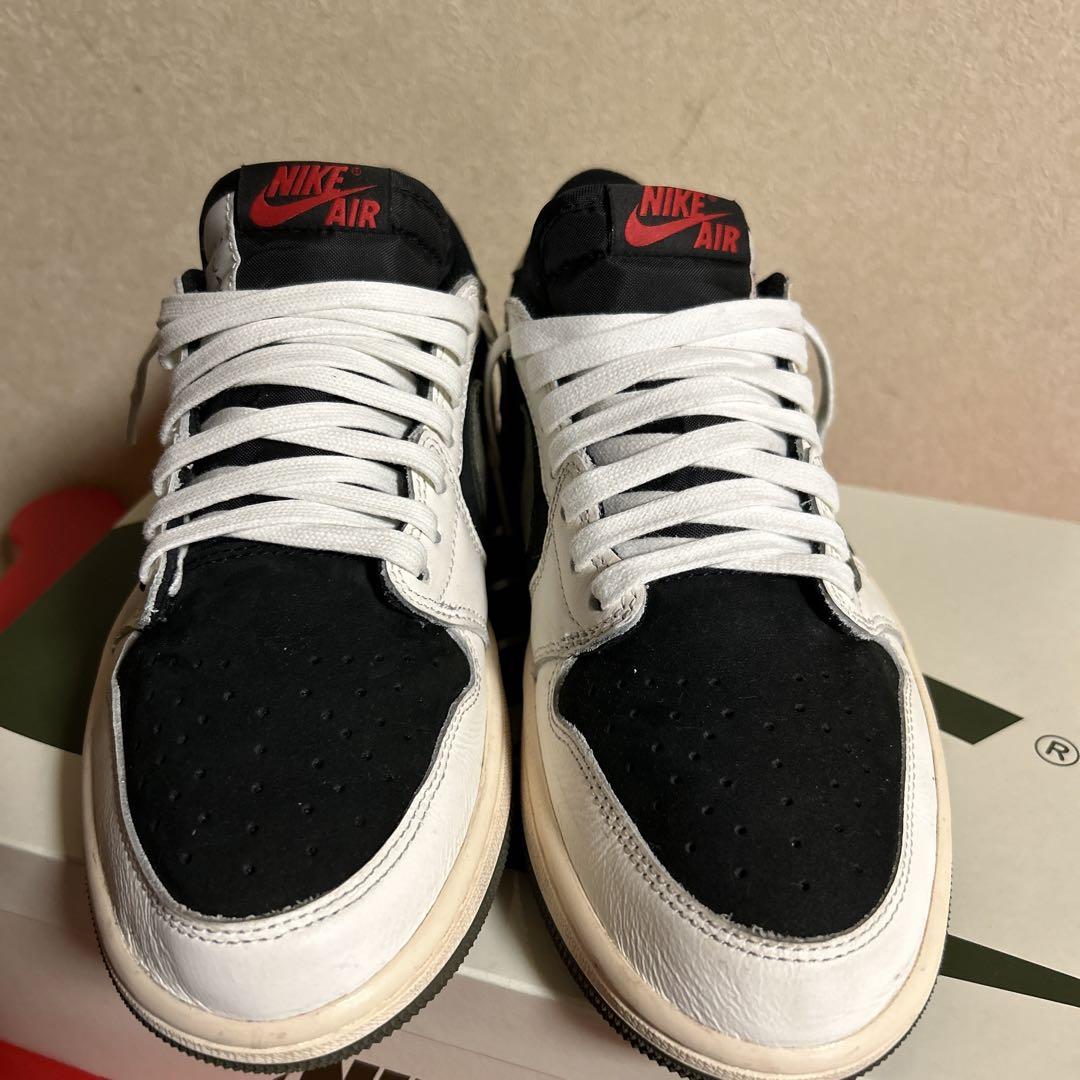 Travis Scott × Nike Air Jordan 1 Low