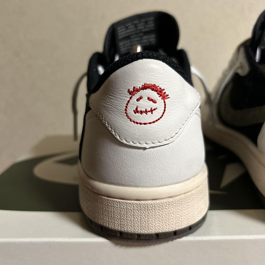 Travis Scott × Nike Air Jordan 1 Low