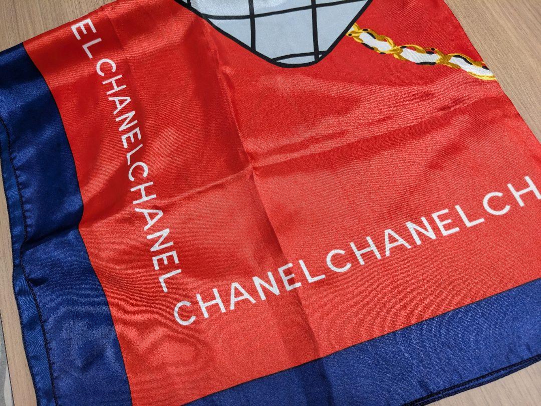 CHANEL 大判 シルクスカーフ