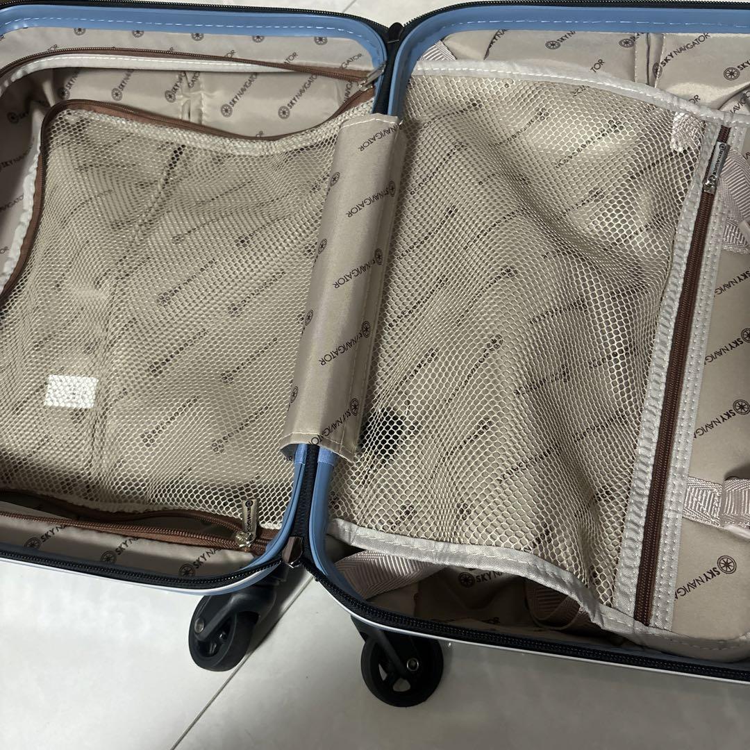 スーツケース　ブルー　SKY NAVIGATOR