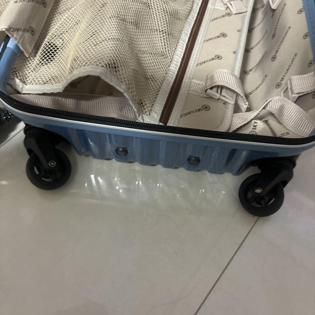 スーツケース　ブルー　SKY NAVIGATOR
