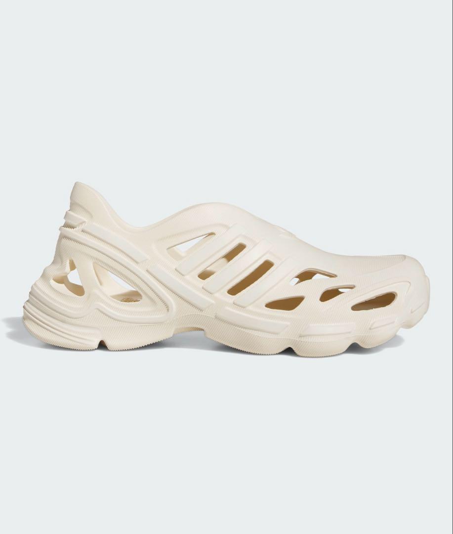 adidas 未使用。売り切れサイズ‼️ adifomスーパーノヴァ