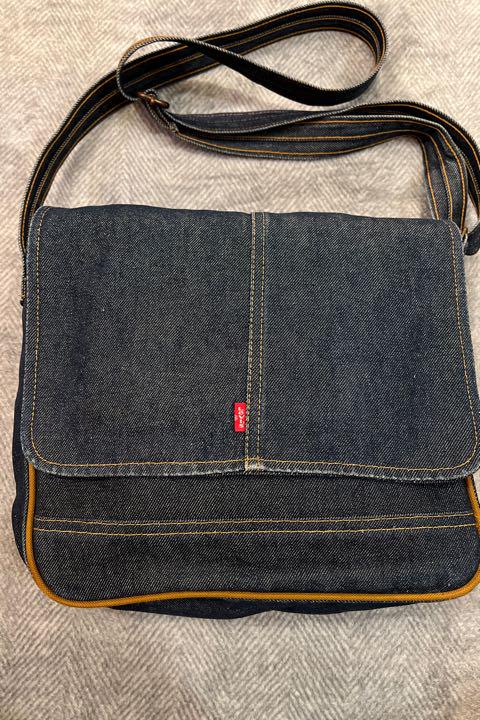 買得
 レア！！リーバイスLevis YAKPAKコラボバック リュック/バックパック