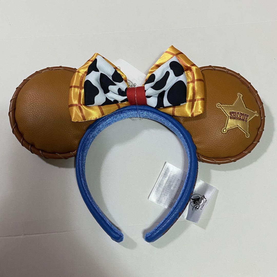 上海ディズニー　トイストーリー ウッディ　カチューシャ 海外限定⑨ 𝓂𝒾𝓀𝒾✰⋆ | . 上海限定のトイストーリーカチューシャ