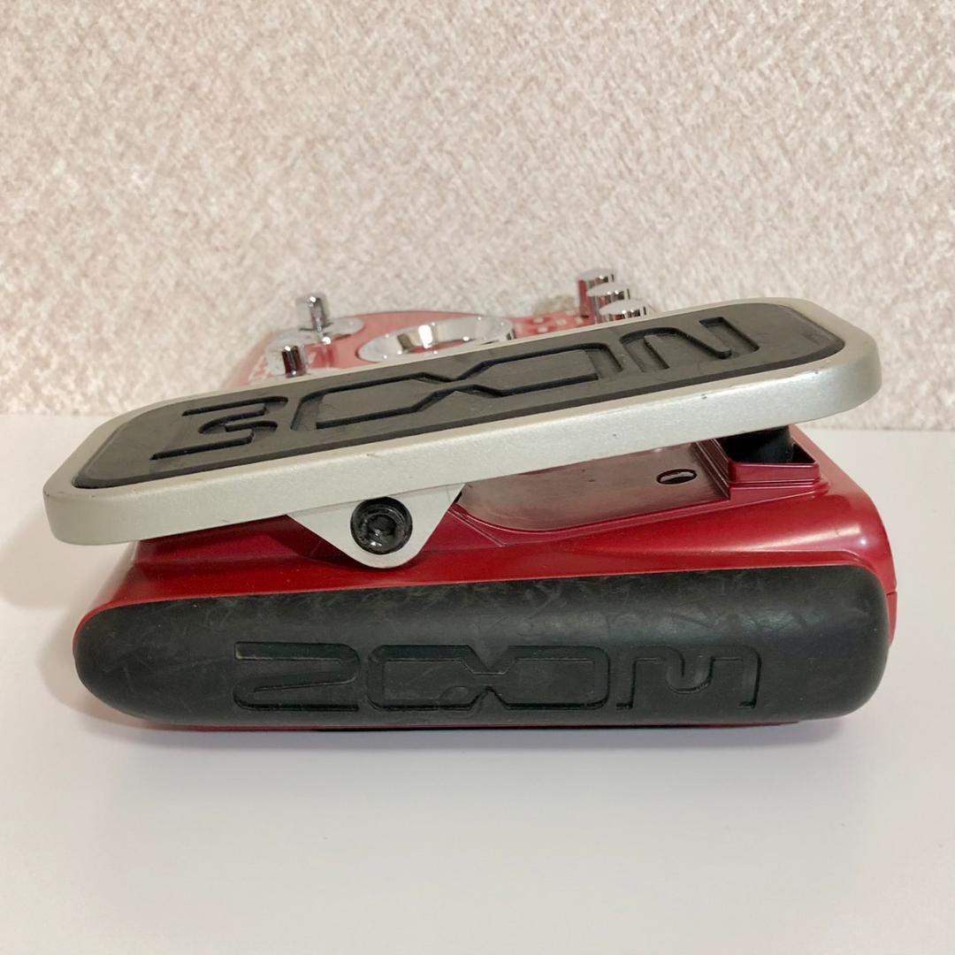 ZOOM BASS EFFECTS PEDAL B2.1u　マルチエフェクター
