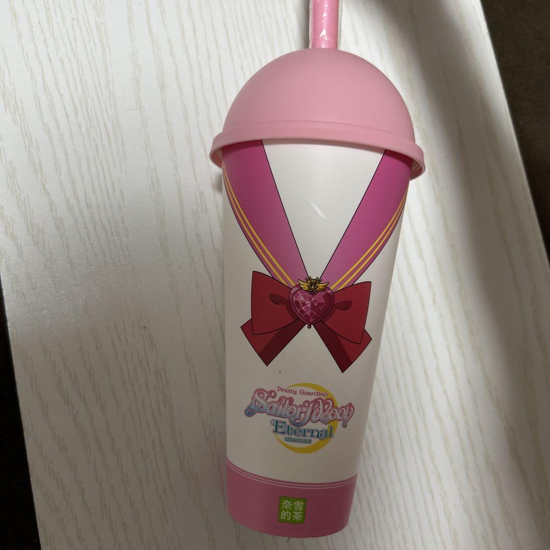 セーラームーン 中国限定 奈雪の茶 タンブラー - メルカリ