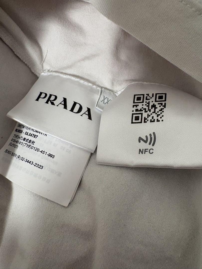 美品】プラダPRADAメンズ異素材mix クルーネックロゴTシャツ
