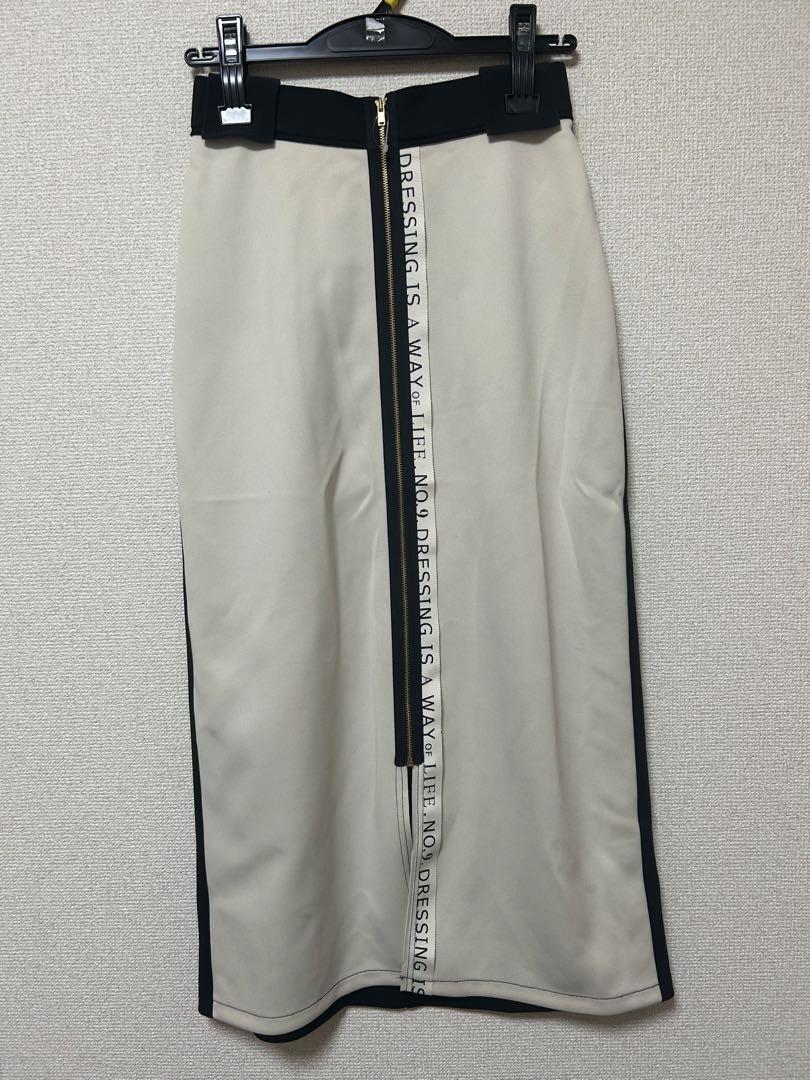 新品　今季　ラディエイト　バイカラーロゴテープスカート　アイボリー