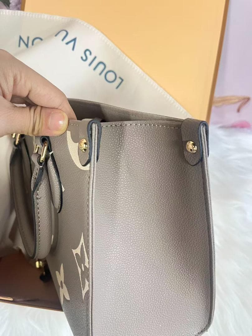 ✨Louis Vuitton グレー ハンドバッグ~~~ ✨Louis Vuitton グレー ハンドバッグ~~~