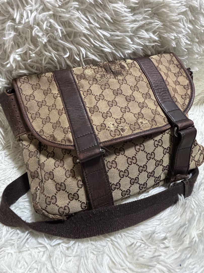 GUCCI グッチ GGキャンバス ショルダー メッセンジャー