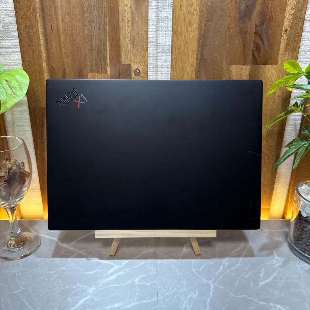 2021年式‼️ThinkPad X1 Carbon☘第11世代☘ノートパソコン