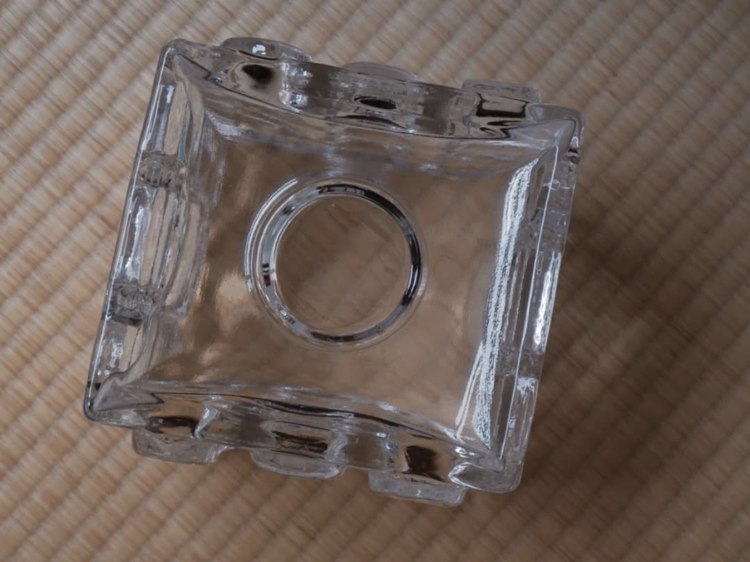 水指 幾何学的重厚ガラス 水差し 茶道具 箱付 現代芸術 オブジェ Q2023 水指 幾何学的重厚ガラス 水差し 茶道具 箱付 現代芸術 オブジェ Q2023