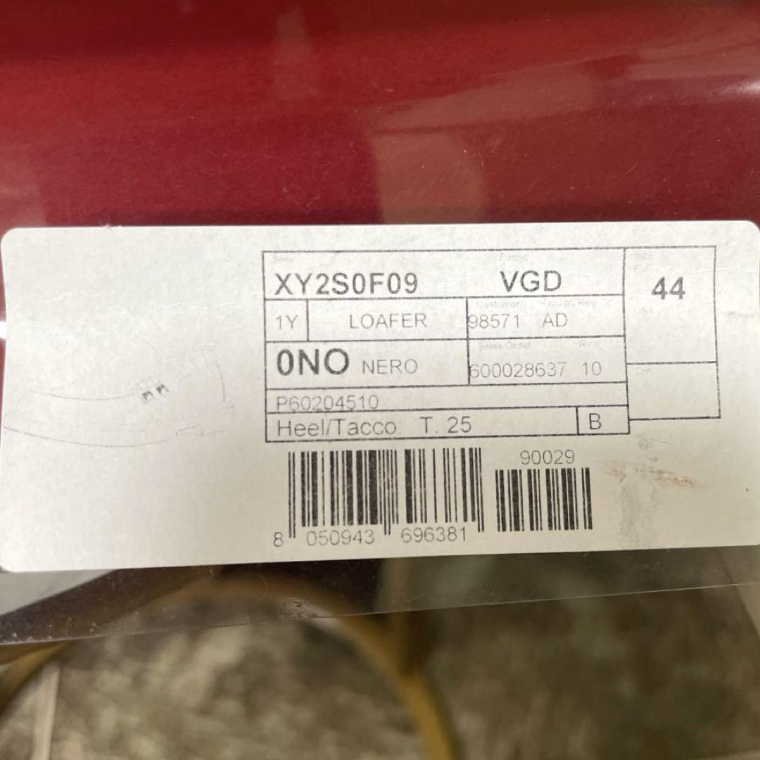 新品　メンズ　VALENTINO 44 ローファー　Vロゴ　ロックスタッズ 黒