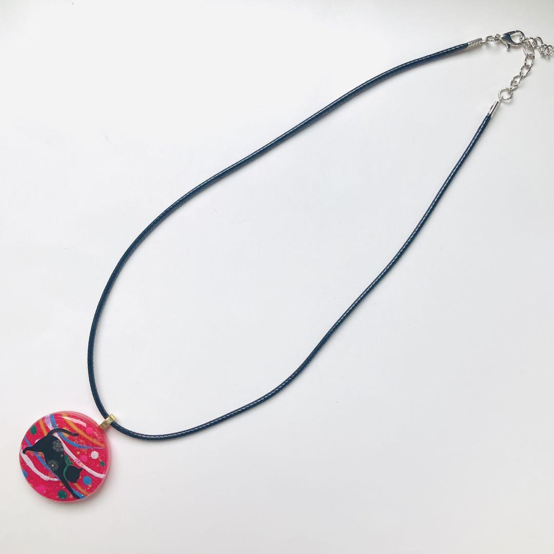 同梱50円引❤️レジンハンドメイドペンダント猫No.287 - メルカリ