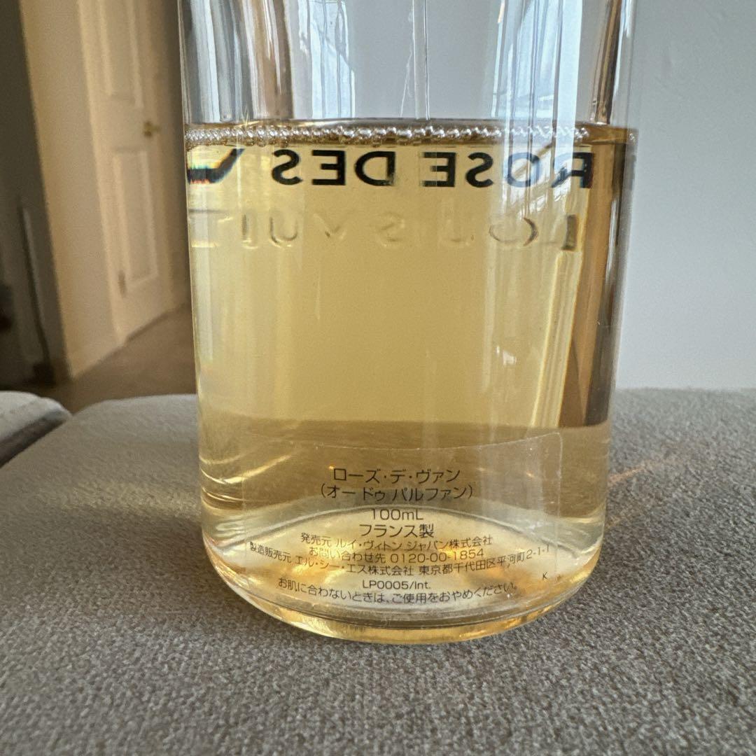 ローズ・デ・ヴァンオードゥ パルファン　100ml