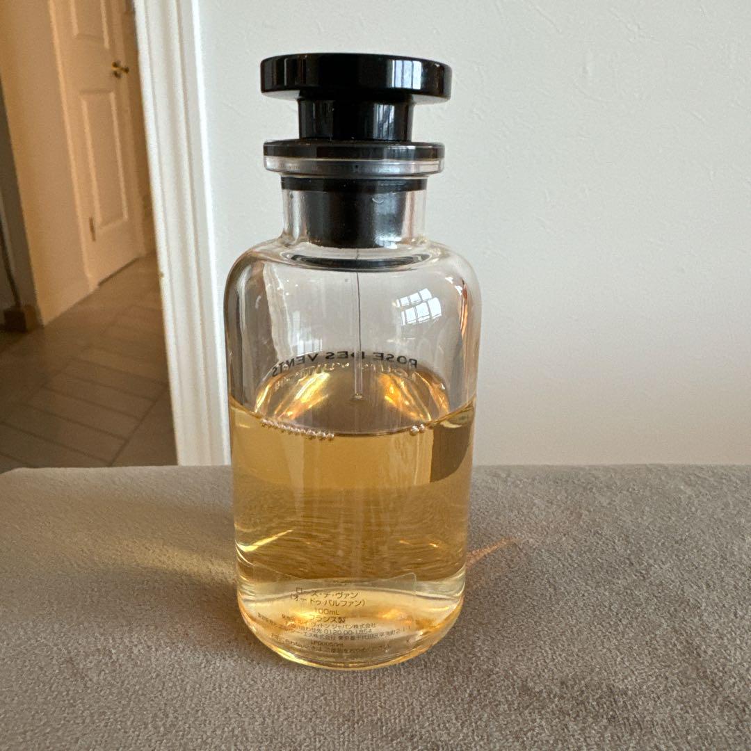 ローズ・デ・ヴァンオードゥ パルファン　100ml