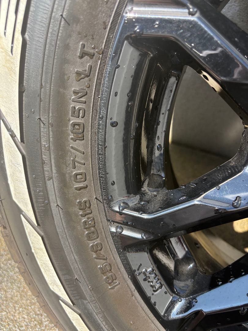 ハイエース用 ファルケンホワイトレタータイヤ ホイール４本セット