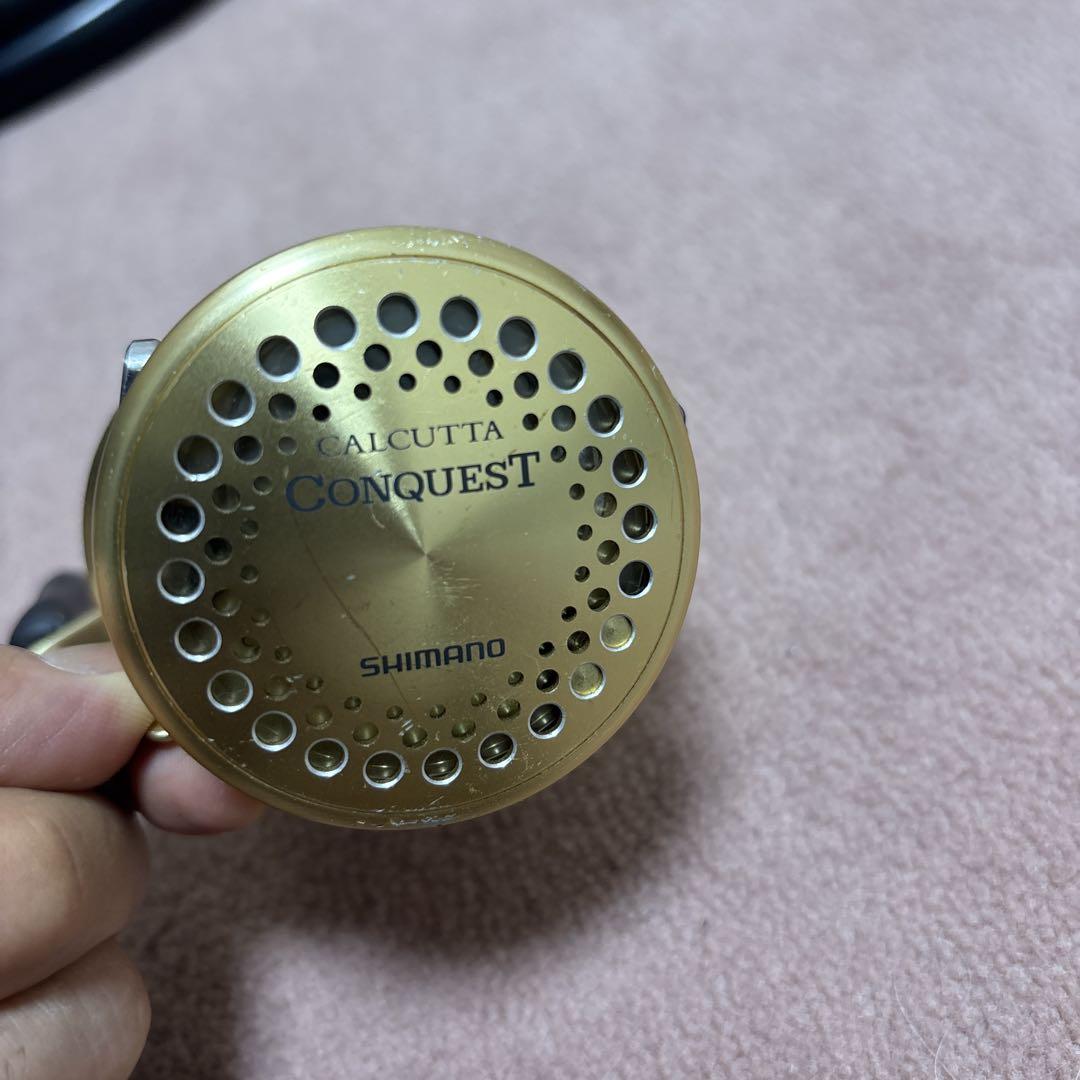 SHIMANO CALCUTTA CONQUEST リール