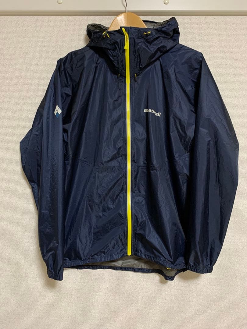 モンベル　バーサライトジャケット