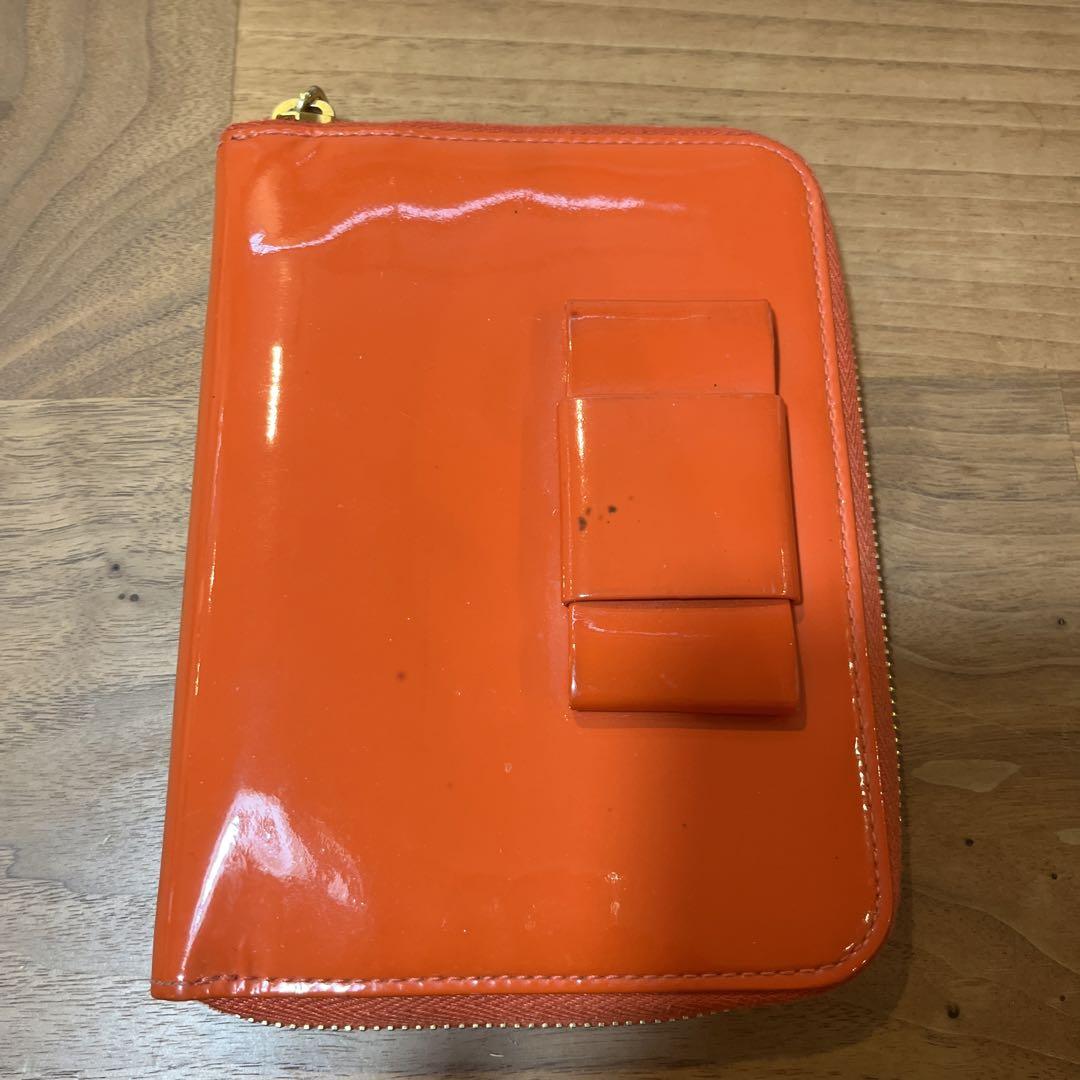 MIUMIU エナメルリボン手帳ケース