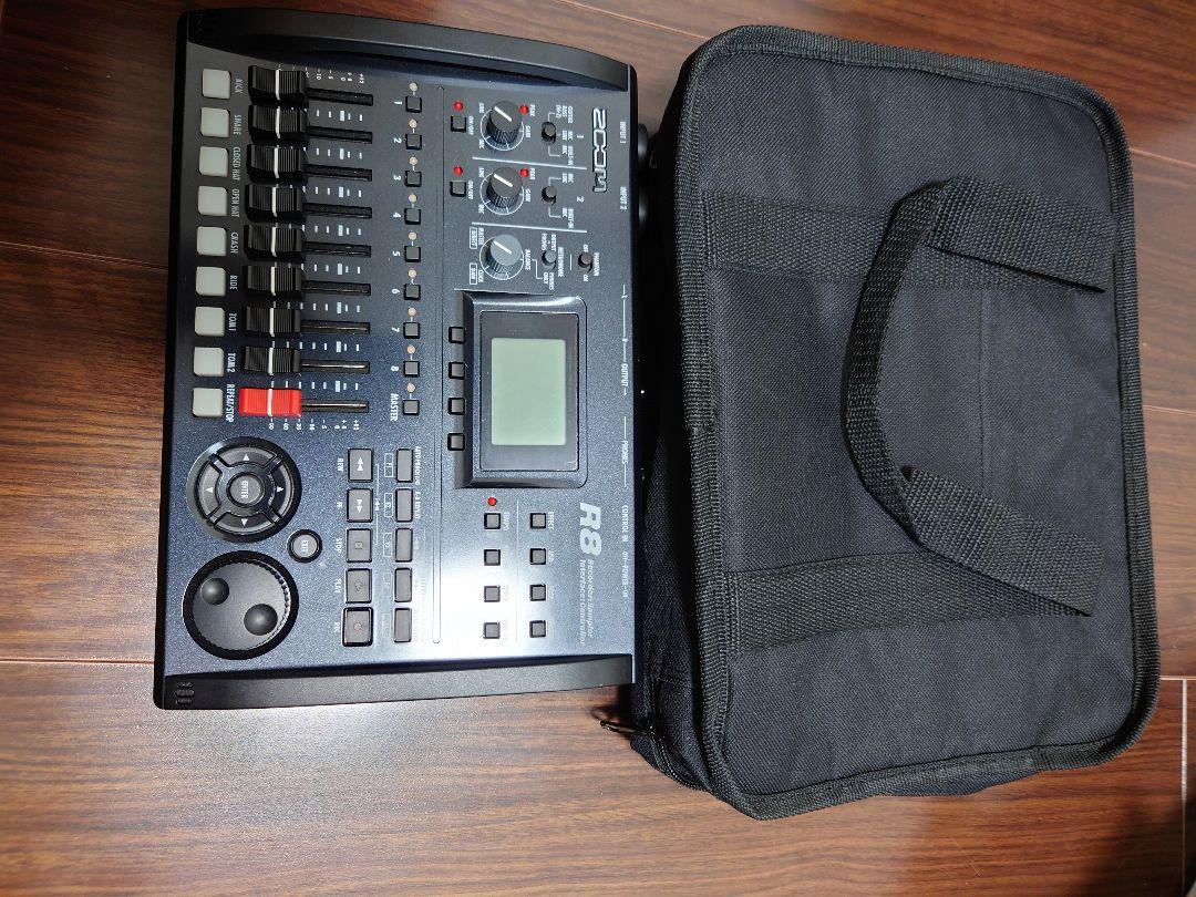 ZOOM R8 マルチトラックレコーダー