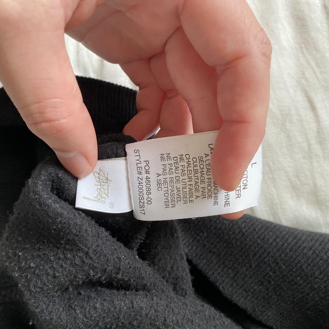 STUSSY 黒 ジップアップパーカー L