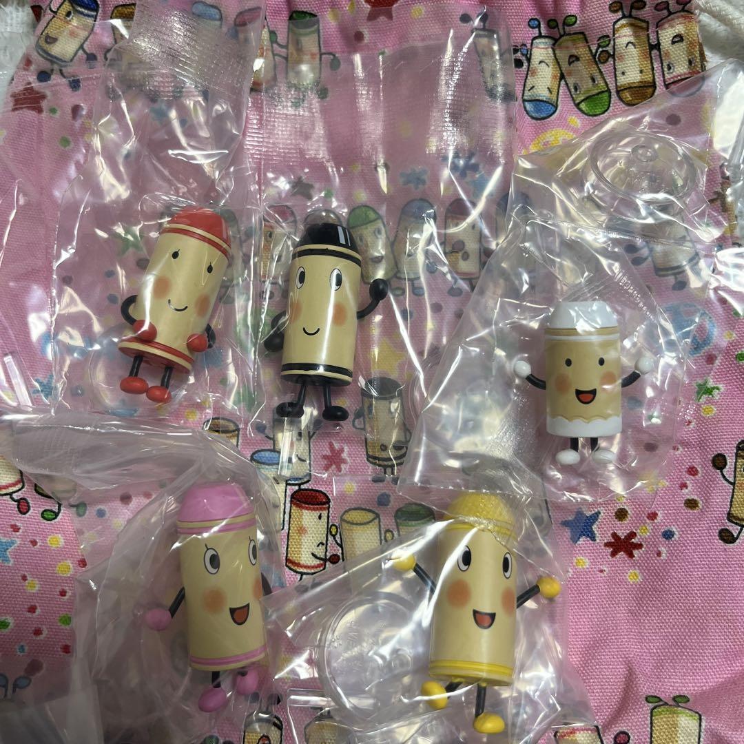 ♡くれんよんのくろくん ならぶんです。 ガチャ　カプセルトイ　コンプリート♡