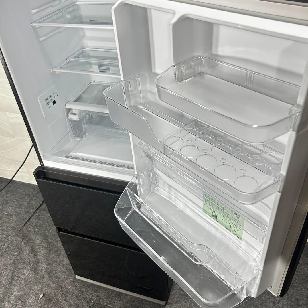 Panasonic 冷蔵庫 335L 2022年製 3ドア 自動製氷 d4912 Panasonic 冷蔵庫 335L 2022年製 3ドア 自動製氷 d4912