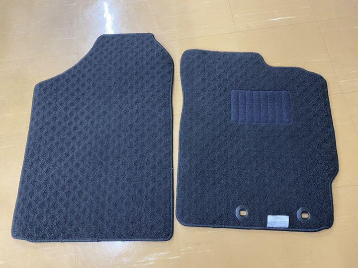 通販モノタロウ NSP130系 ヴィッツ トヨタ販売店オリジナルフロアマット 通販モノタロウ NSP130系 ヴィッツ トヨタ販売店オリジナルフロアマット