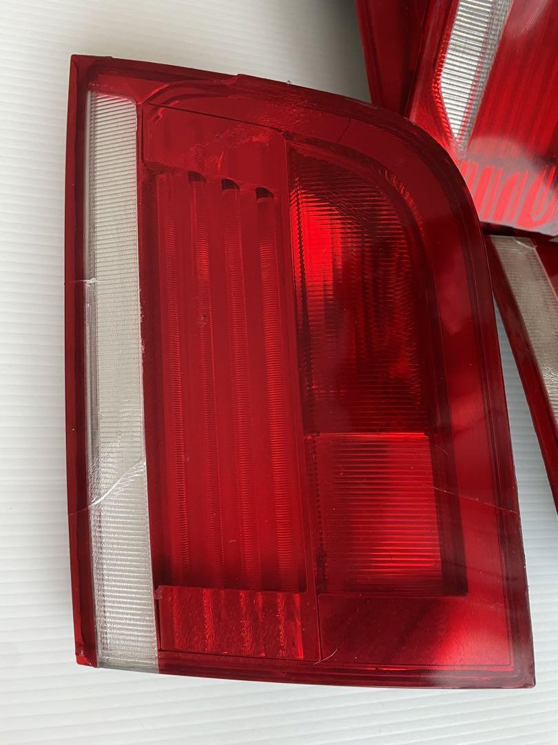 BMW E70 X5 純正テールランプ