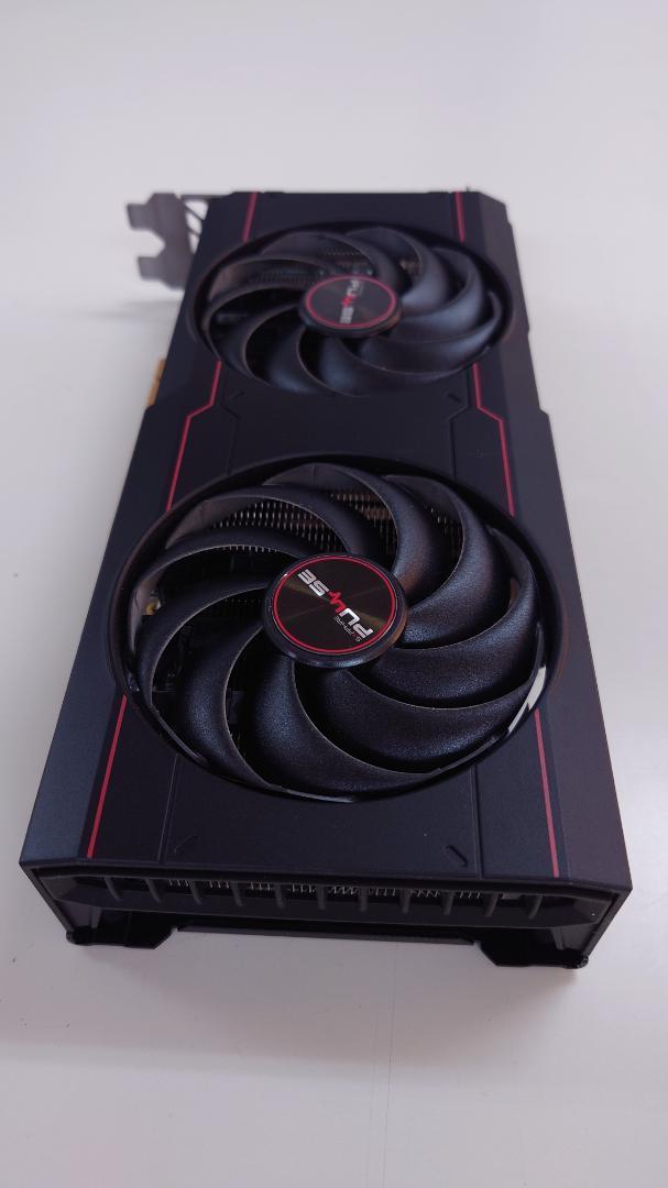 グラフィックボード　RADEON RX6600XT GAMEING OC 8GB