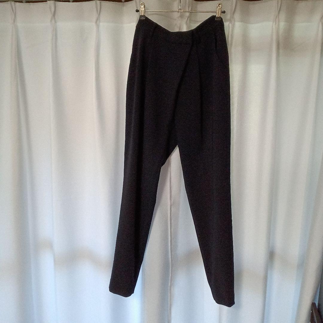 美品　SOEJU タックパンツ