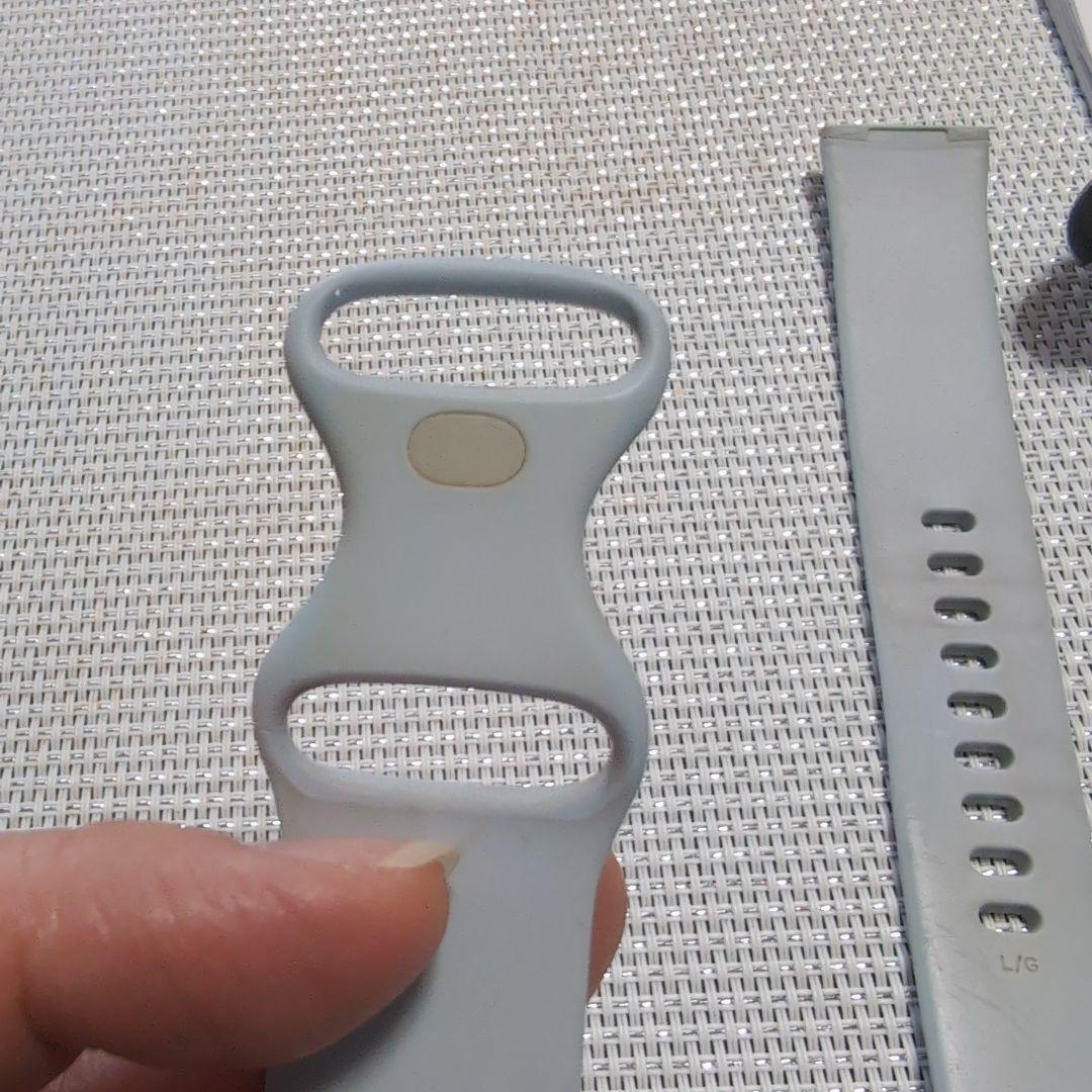 ● Fitbit