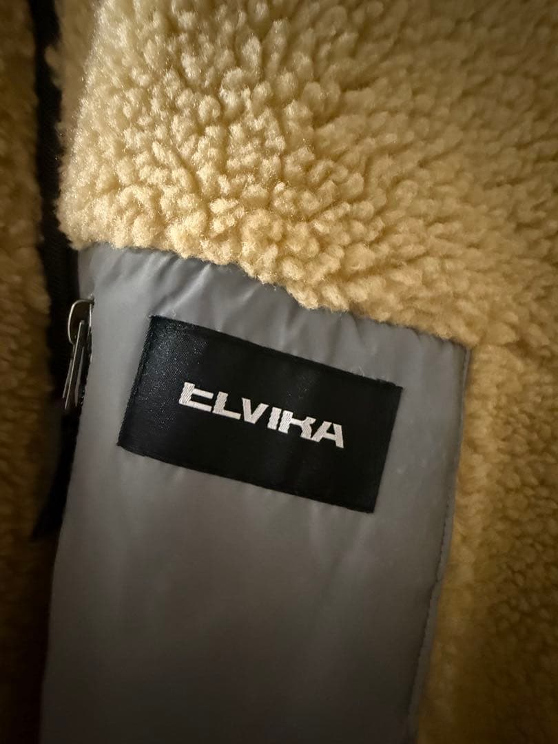 ELVIRA フリースジャケット クリーム色 ELVIRA フリースジャケット クリーム色