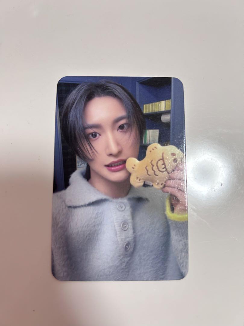 ATEEZ ソンファ soundwave サウェ ラキドロ 芋 トレカ　鯛焼き ATEEZ ソンファ soundwave ラキドロ たい焼き 鯛焼き トレカ