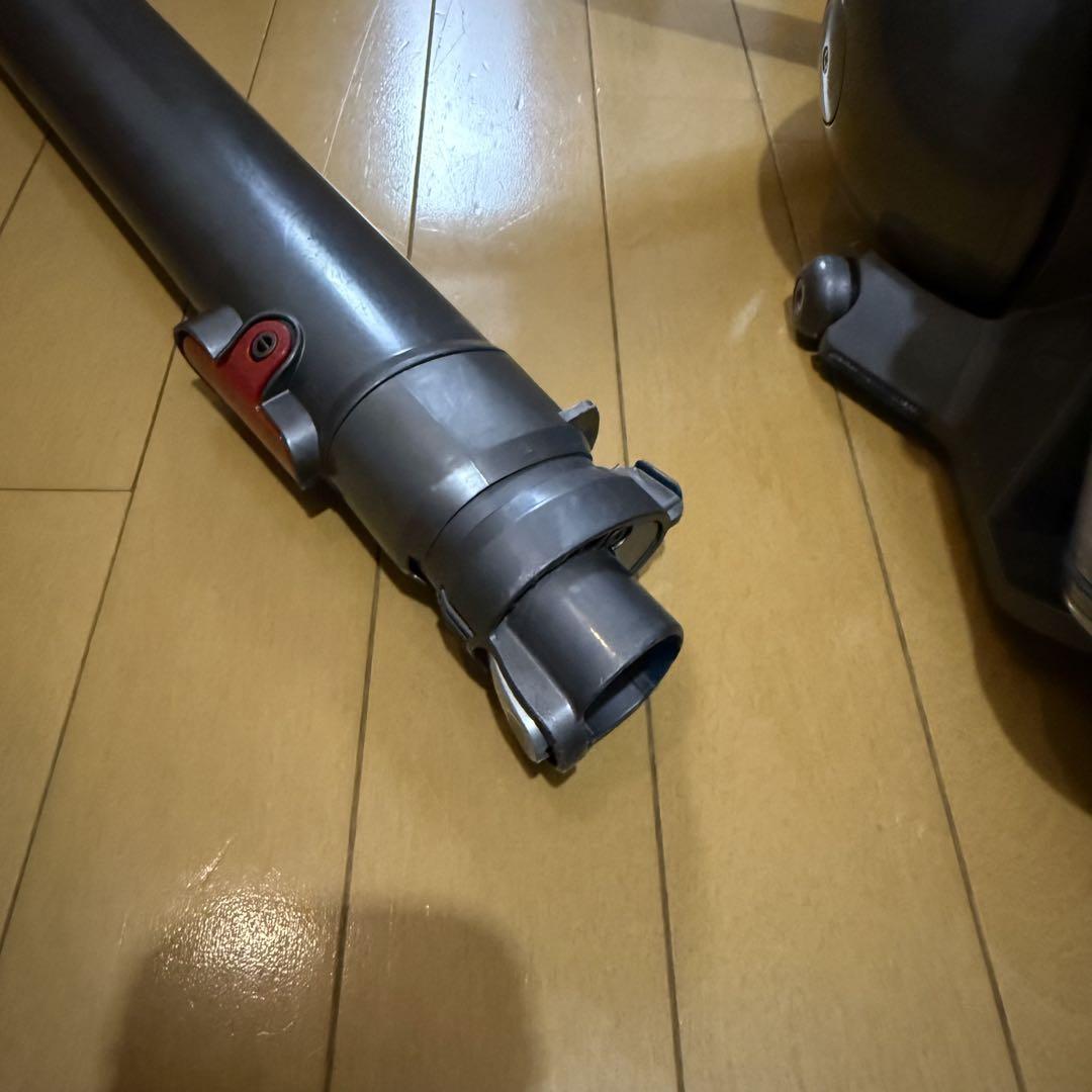 Dyson DC63 動作確認済み クリーニング済み 掃除機(キャニスター)
