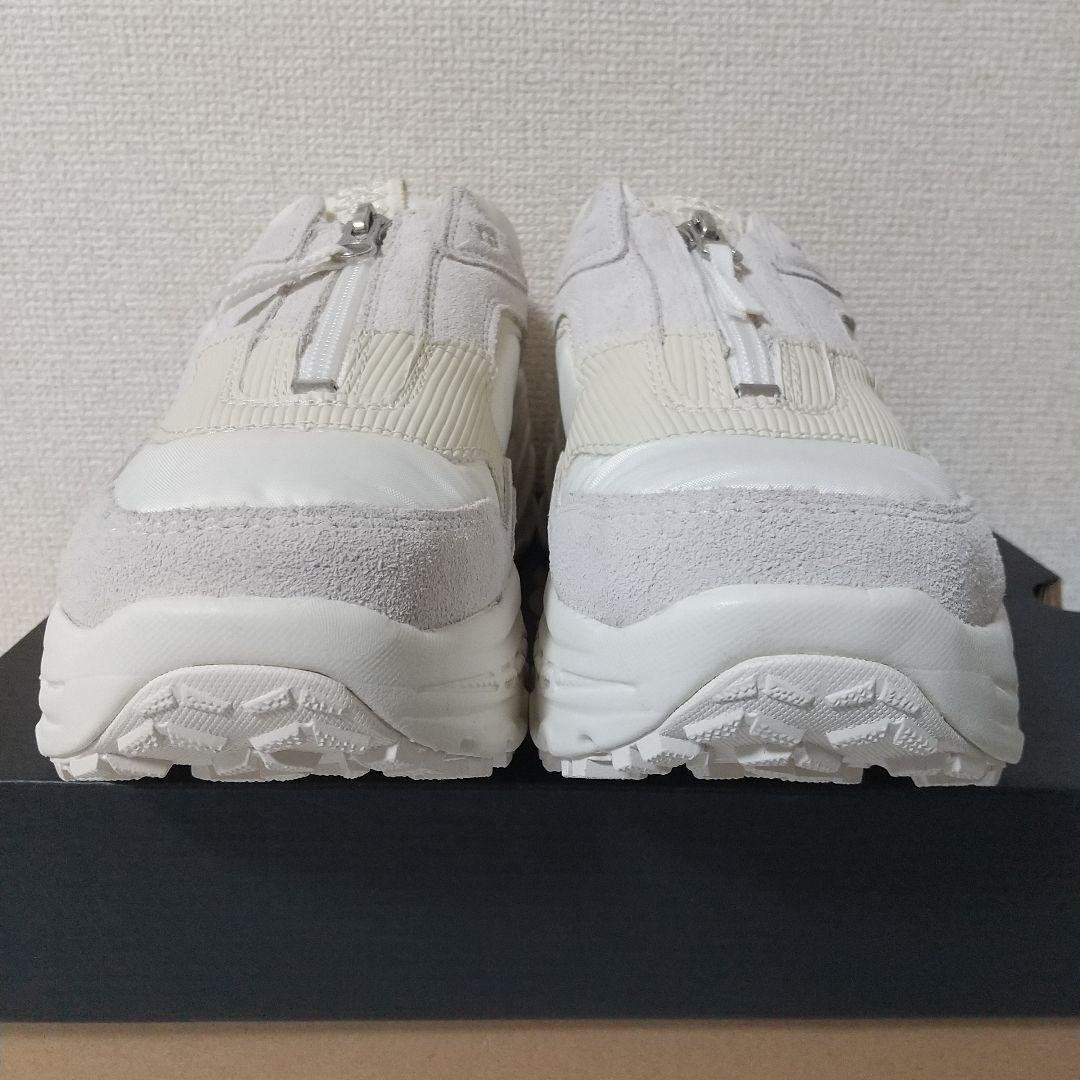 ◎新品 UGG スニーカー 26.5cm 白 厚底 ファスナー zip
