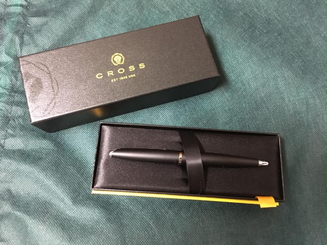 CROSSのボールペンです。
