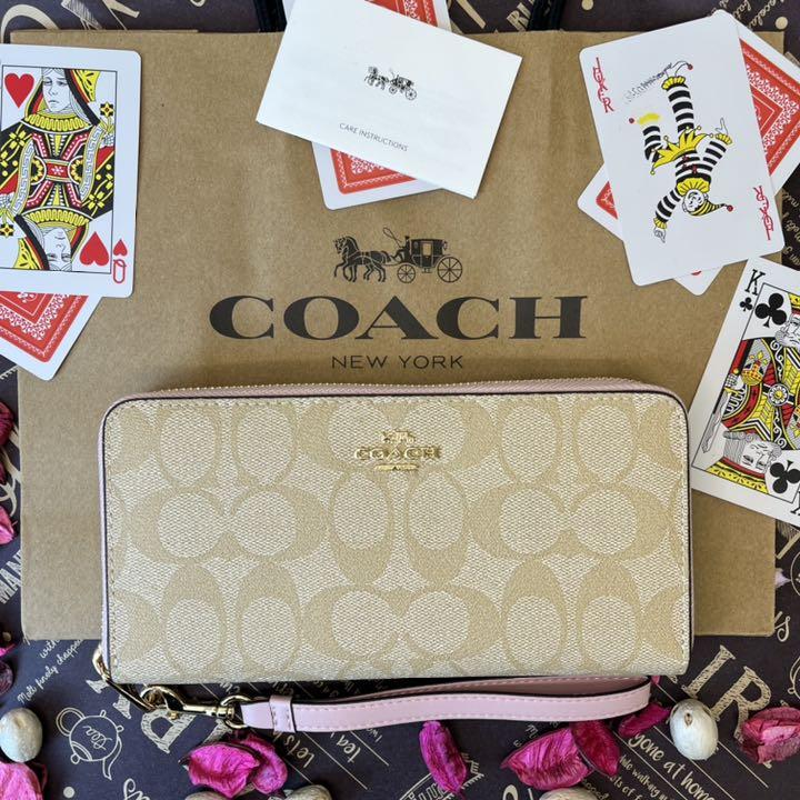 COACH コーチ♣︎ストラップ ベージュ シグネチャー 長財布