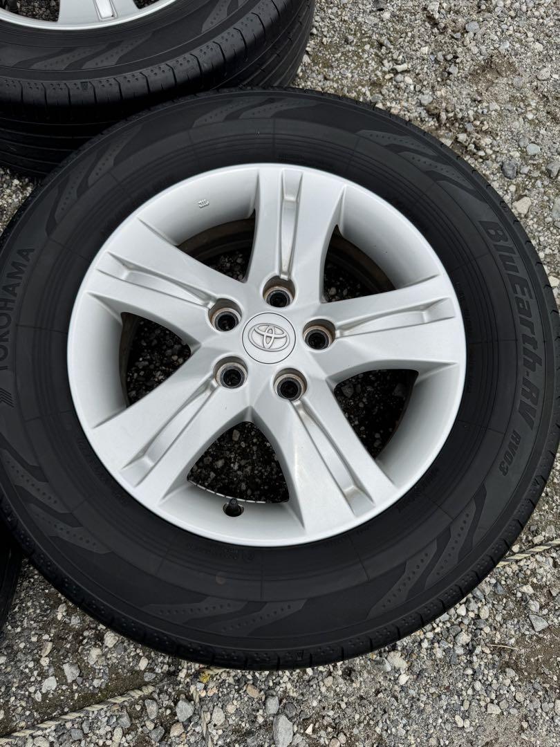 L*E様 トヨタ純正16インチ アルミホイール　ノーマルタイヤ付き215/65R