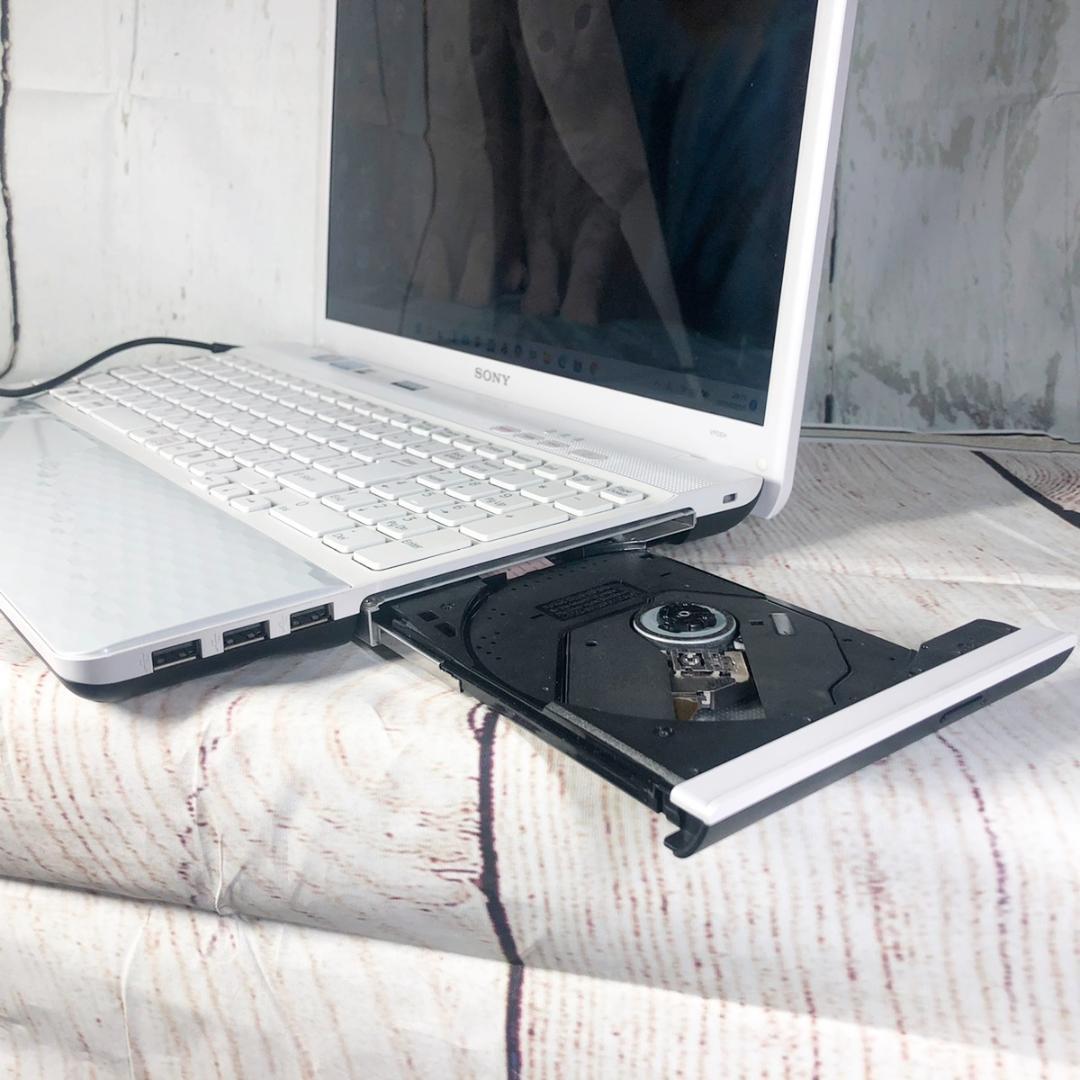 大得価豊富な SSD240GB ホワイト ノートパソコン aEJIl-m57179157262 webカメラ Office2019 2022正規品