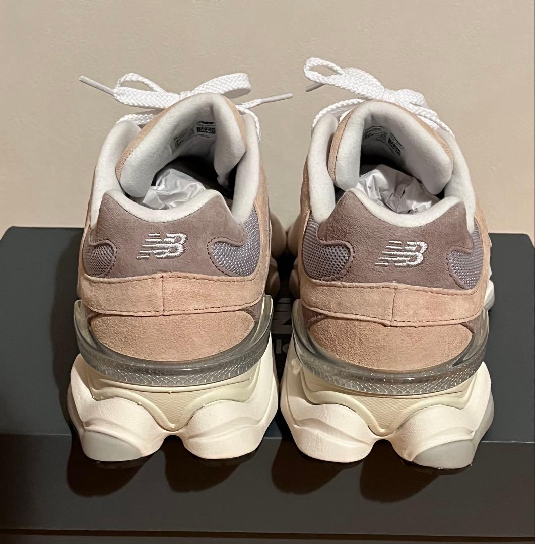 【未使用に近い】ニューバランスU9060 LBD、ベージュ、27.0cm 【未使用に近い】ニューバランスU9060 LBD、ベージュ、27.0cm