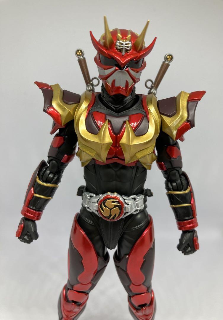 真骨彫　仮面ライダー響鬼　装甲響鬼