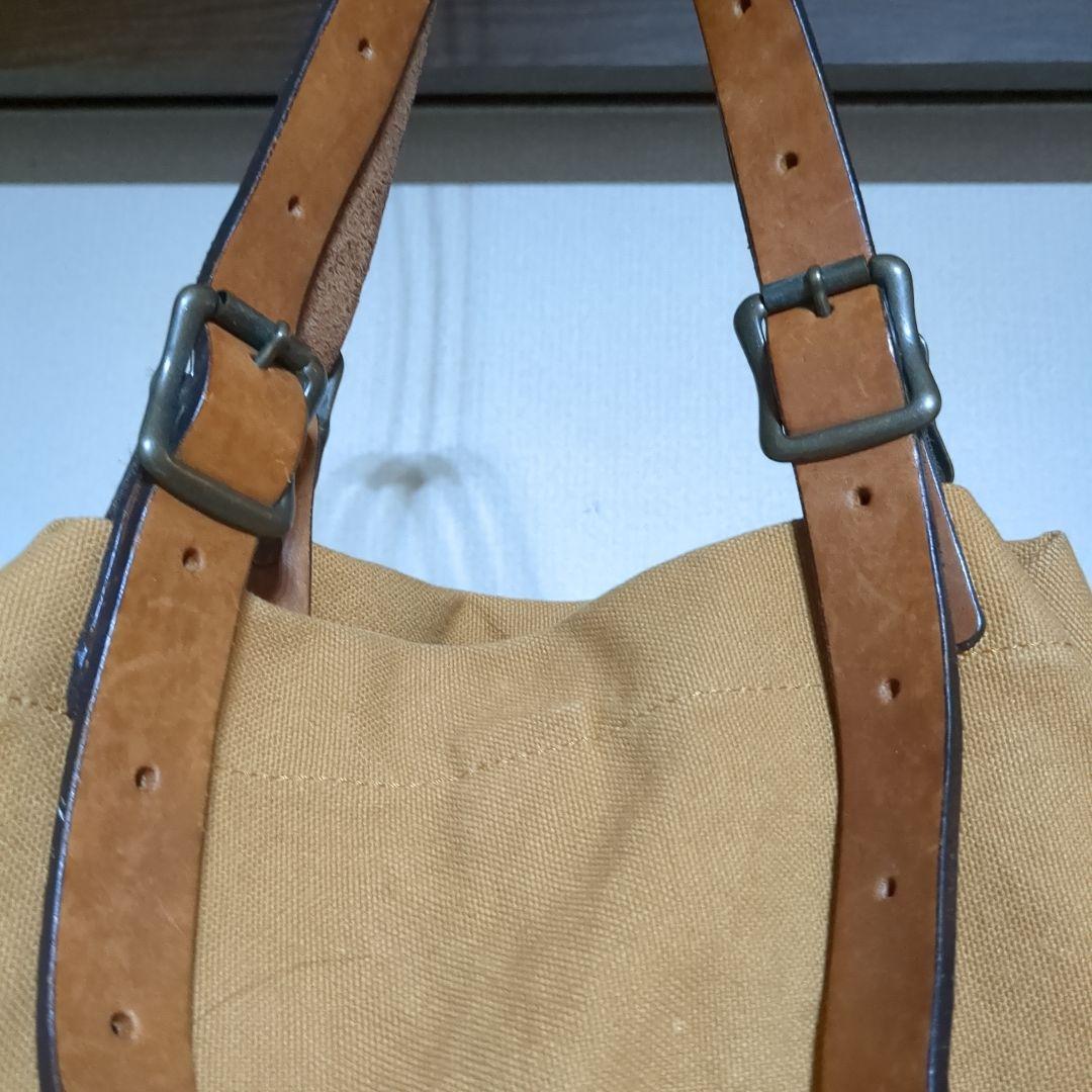 キャメルカラーキャンバストートバッグ
