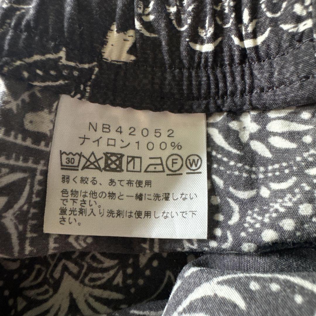 ザノースフェイス　ノベルティバーサタイルショーツ　バンダナカラー　Lサイズ