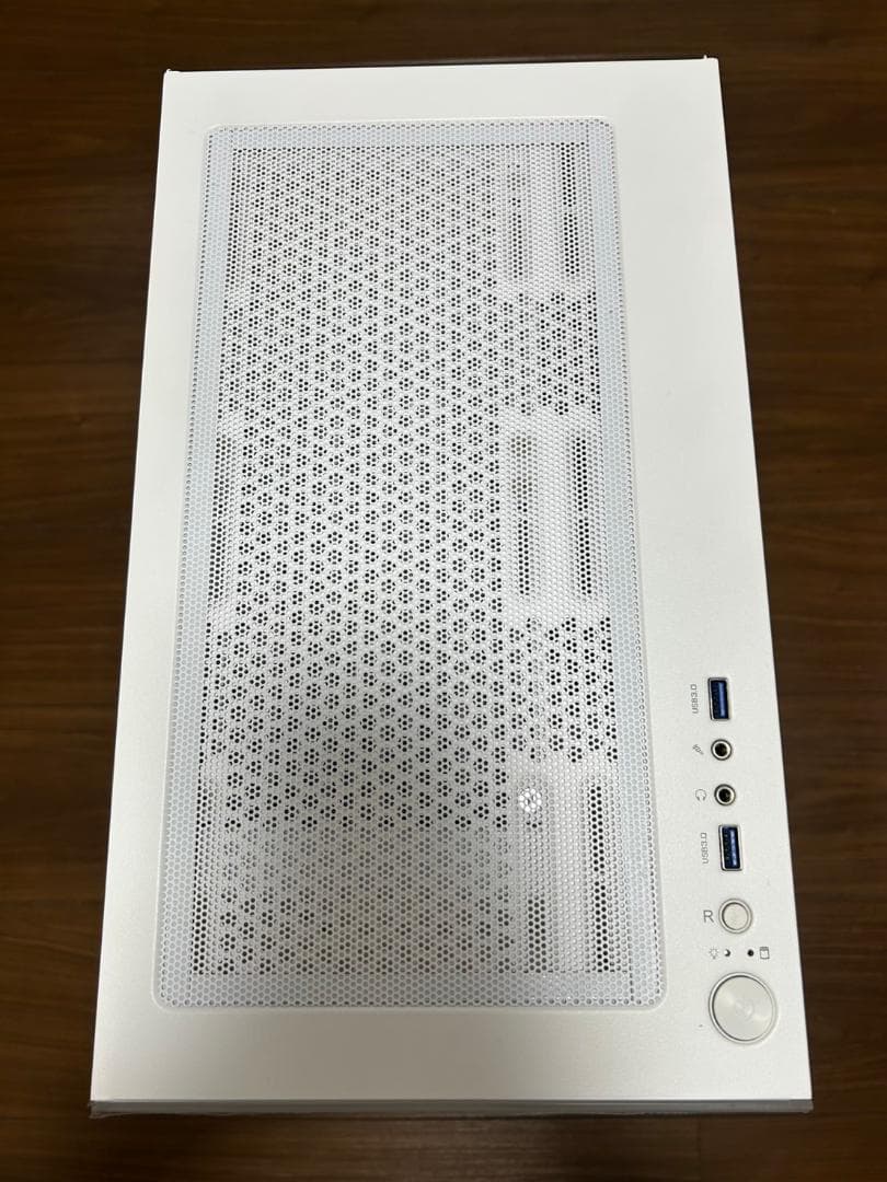 【新品】ゲーミングPC Ryzen7 5700X【簡易水冷】 【新品】ゲーミングPC Ryzen7 5700X【簡易水冷】