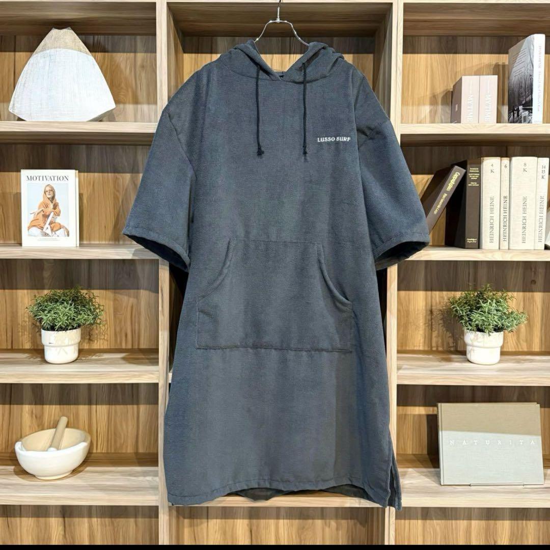 便利グッズ☆LUSSO SURF お着替えポンチョ　グレー⭐︎送料込み 西海岸系⭐︎LUSSO SURFお着替えポンチョ グレー⭐︎送料込み